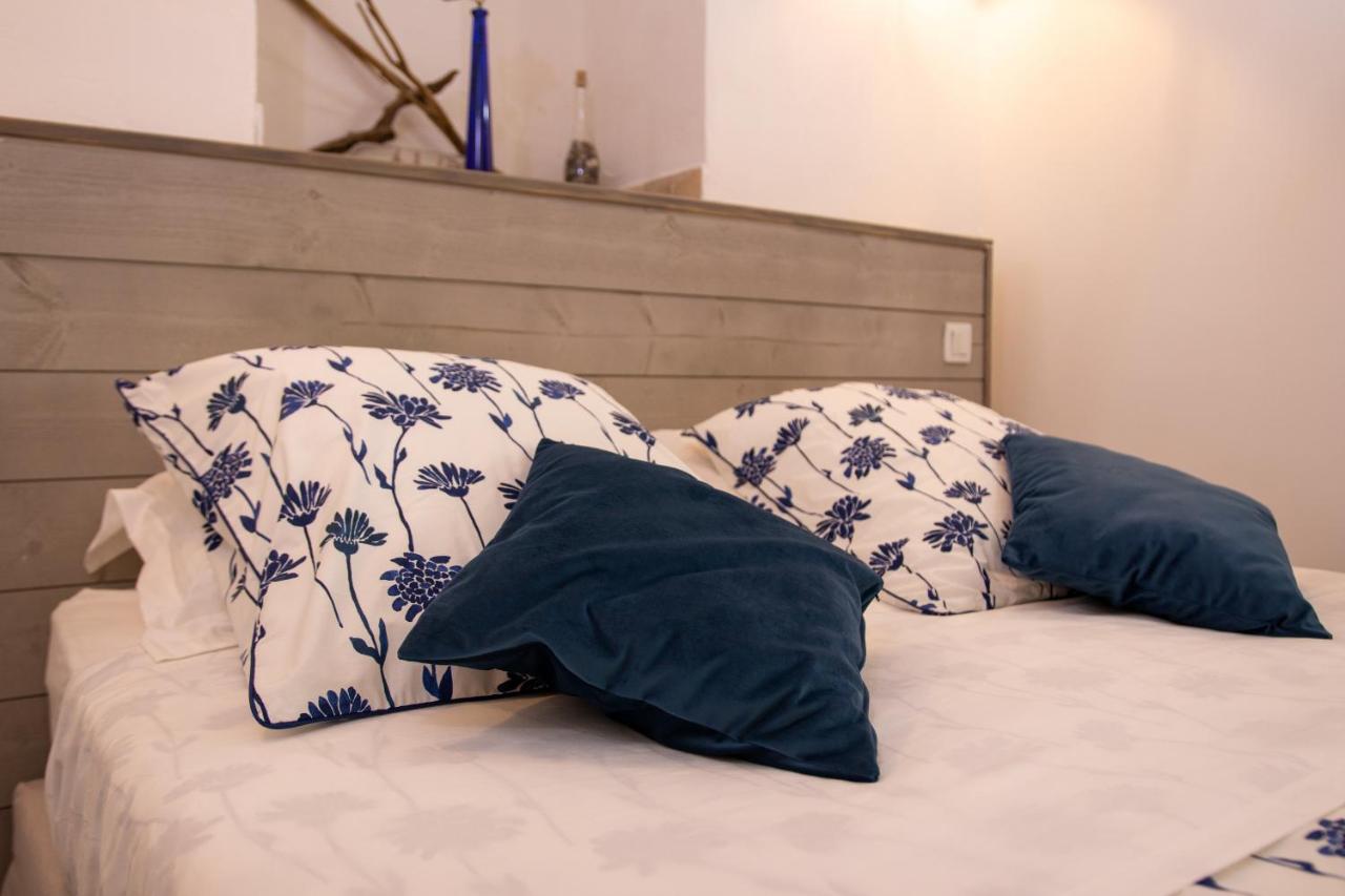 Le Mazet De Tourrettes Bed & Breakfast Exterior foto