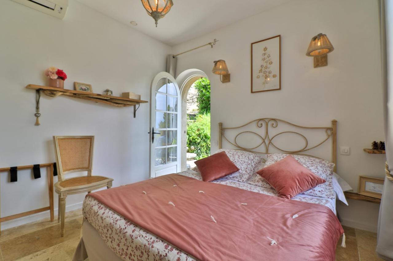 Le Mazet De Tourrettes Bed & Breakfast Exterior foto