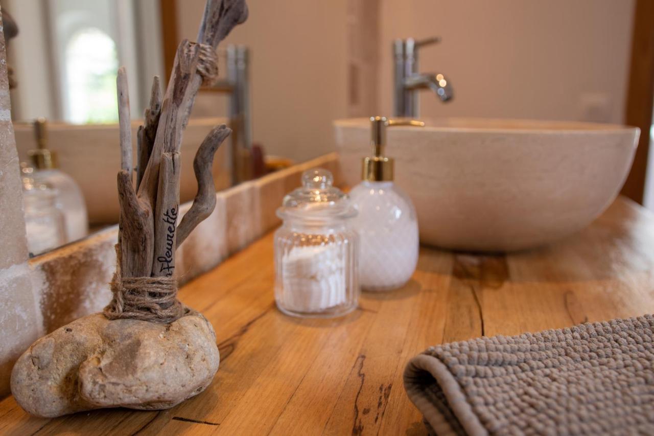 Le Mazet De Tourrettes Bed & Breakfast Exterior foto