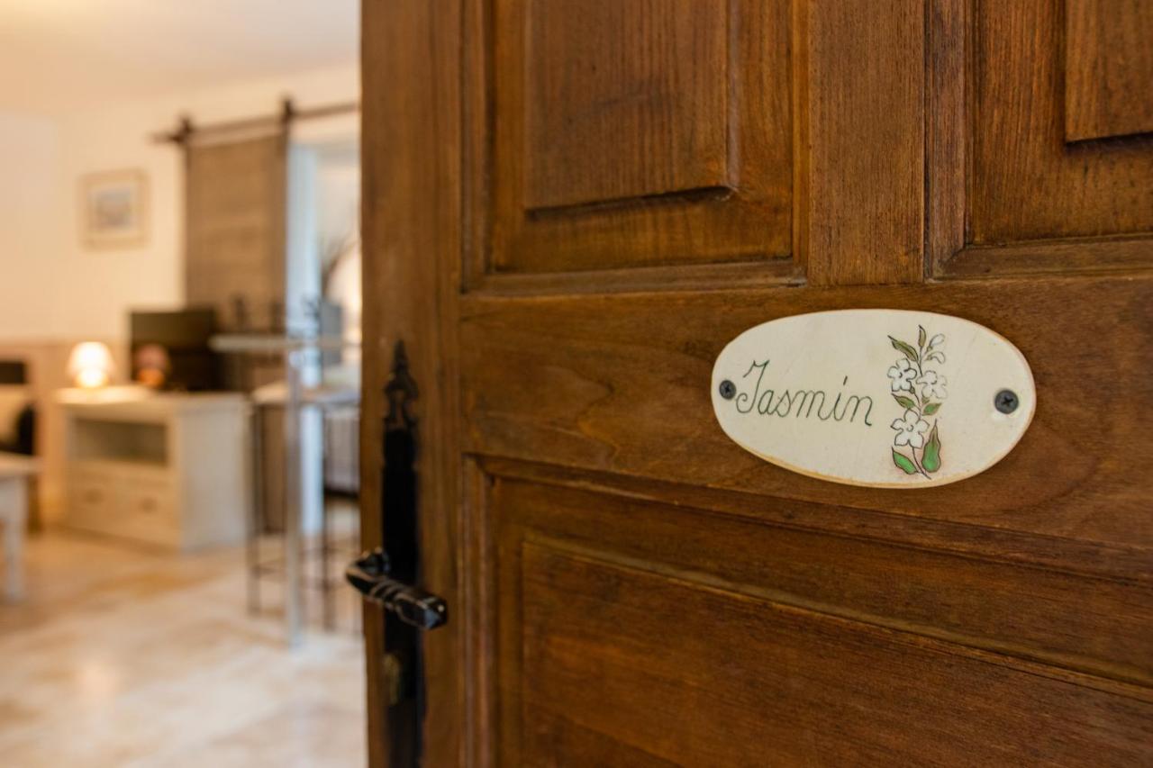 Le Mazet De Tourrettes Bed & Breakfast Exterior foto