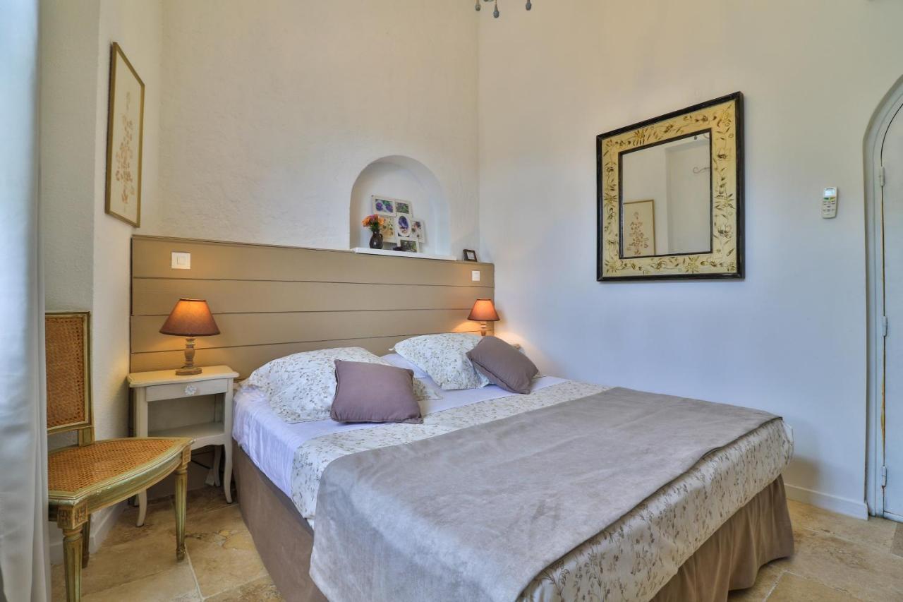 Le Mazet De Tourrettes Bed & Breakfast Exterior foto