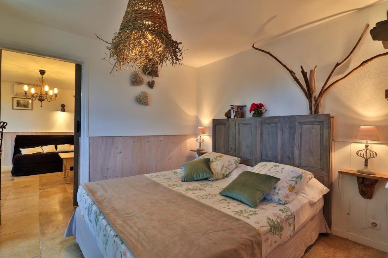 Le Mazet De Tourrettes Bed & Breakfast Exterior foto