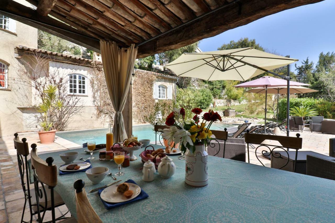 Le Mazet De Tourrettes Bed & Breakfast Exterior foto